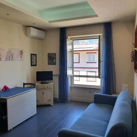 Apartment Apt Sonia Mare Terracina